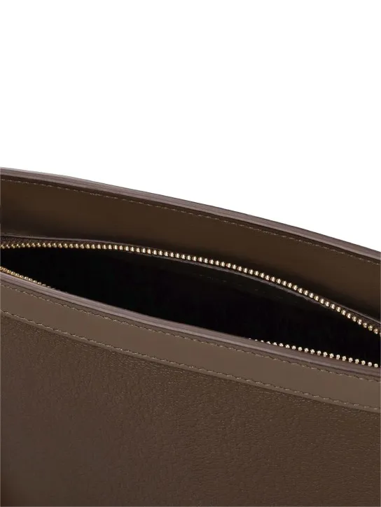 Savette   The Large Bucket leather shoulder bag 