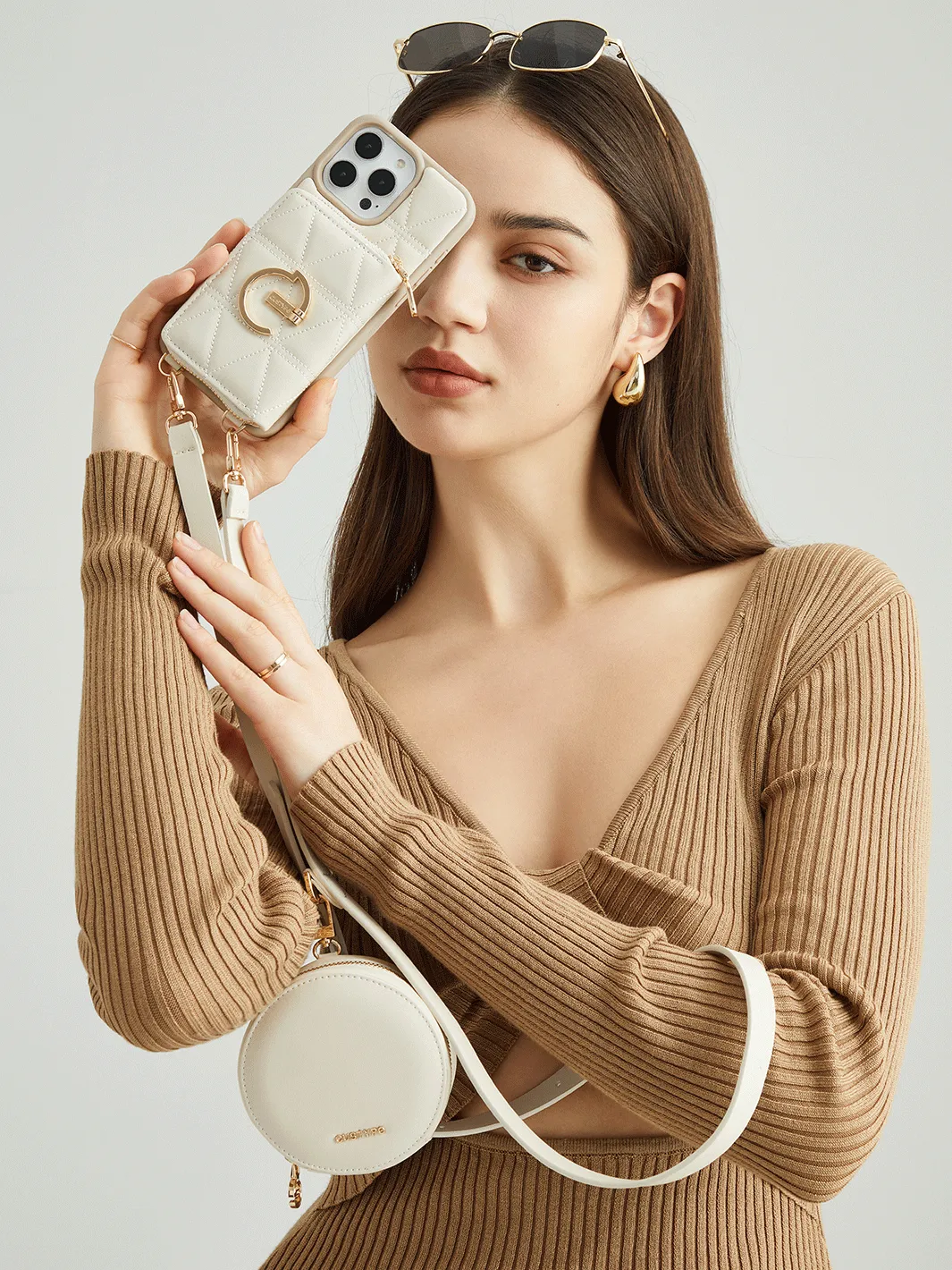 ThreadTrend- Triangle Argyle Phone Case Round Bag Set
